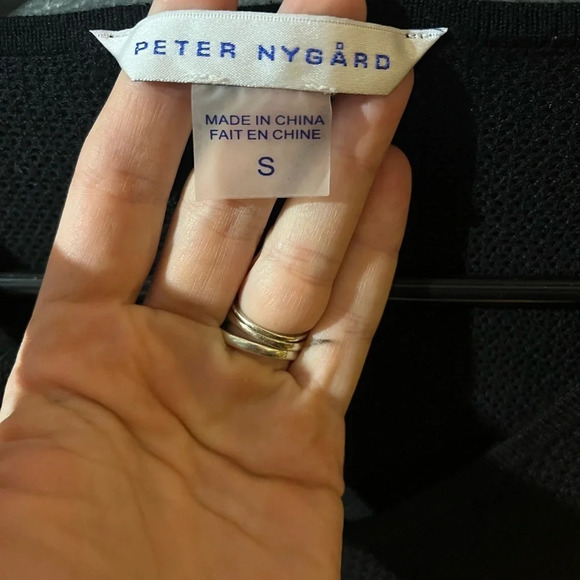 Peter Nygard black top - Picture 5 of 5